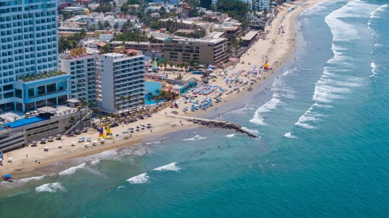 Dejarán Alcohólicos Anónimos $400 millones a Mazatlán