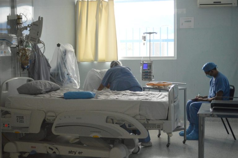 El delirio, un trastorno frecuente en pacientes que se encuentran en las unidades de cuidado intensivo: UAS