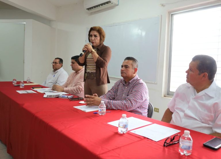 Aplican plan de obras en Villa Juárez