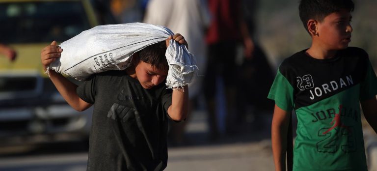 Matan Israel a más de 80 palestinos que esperaban alimentos