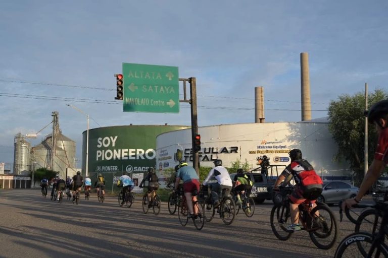 Mueven turismo desde Culiacán a Altata