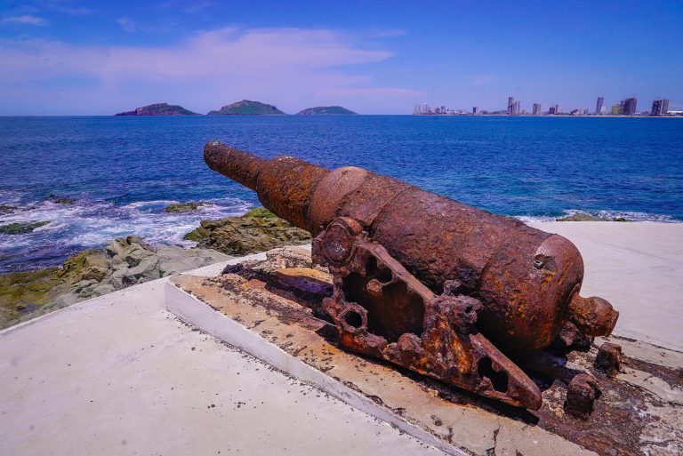 El Fuerte 31 de Marzo y el cañón que guarda la Patria