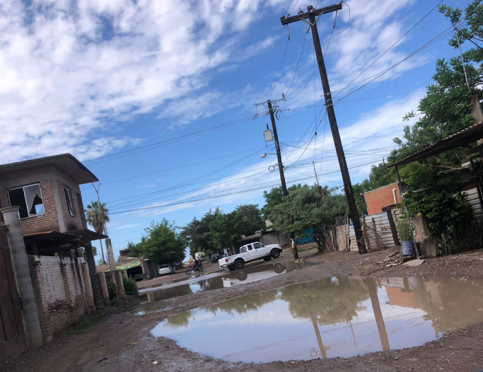 Generan lluvias en Villa Juárez enormes charcas