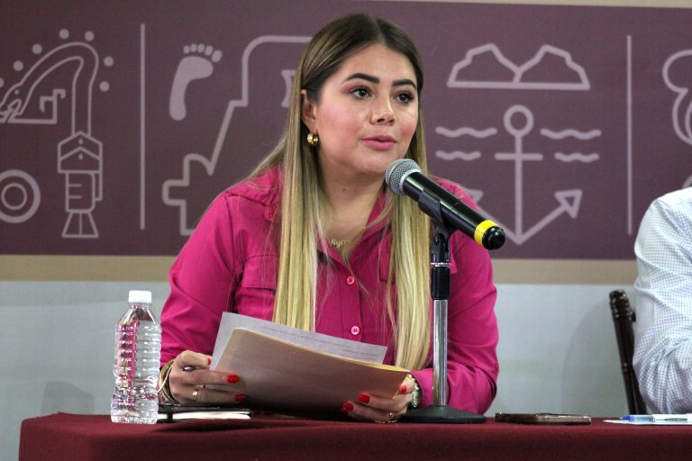 Usan contenido en redes sociales manipulado por IA para estafas