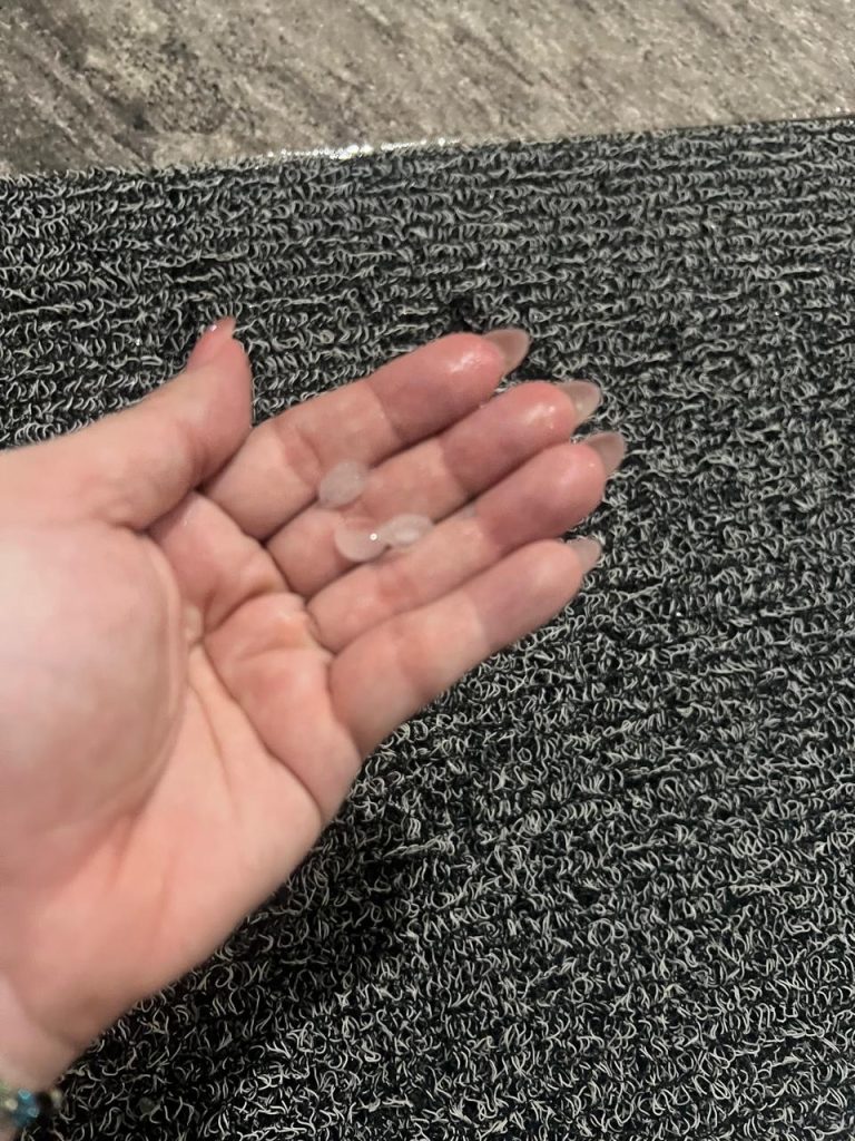 Se registra lluvia con granizo en Culiacán