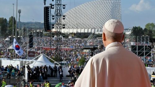 Estoy cerca de los jóvenes de Gaza y Ucrania; los veré en Seúl: Papa