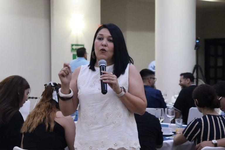 No fue fácil ser presidenta: ‘Yoni’ Gámez, alcaldesa de Choix