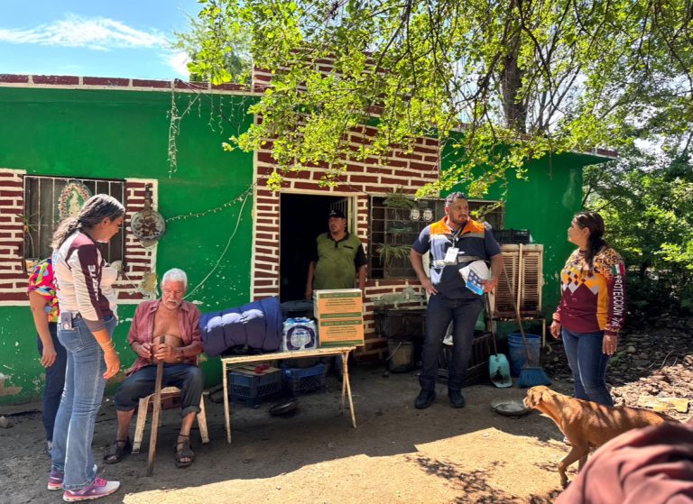 Les llovió sobre mojado; evacuan casas por lluvias en El Fuerte