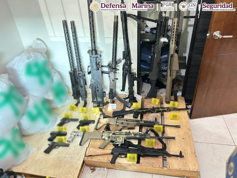 Aseguran armas tras cateo en Culiacán