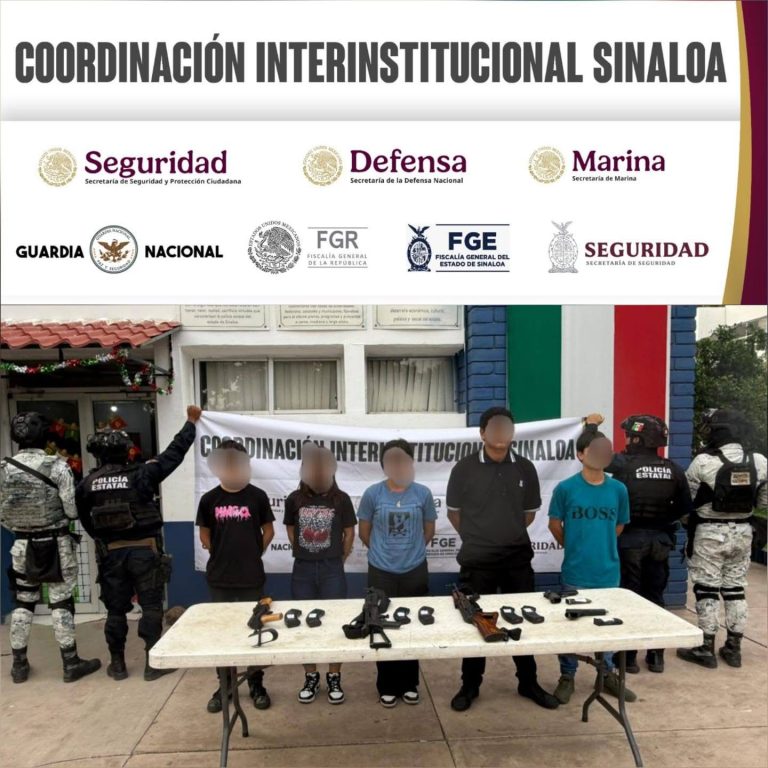 Detienen a 5 civiles con armamento en Culiacán