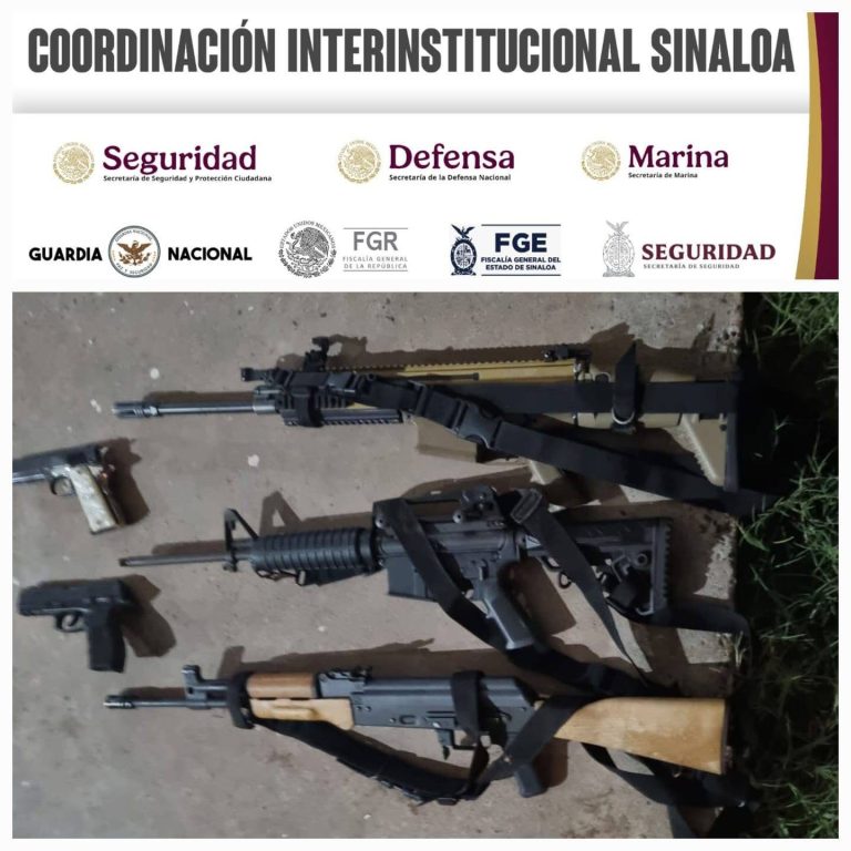 Caen 4 con armas, cargadores, cartuchos, equipo táctico en Dautillos, Navolato