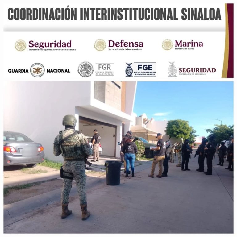 Decomisan en casa armas, cargadores, cartuchos, equipo táctico y un vehículo