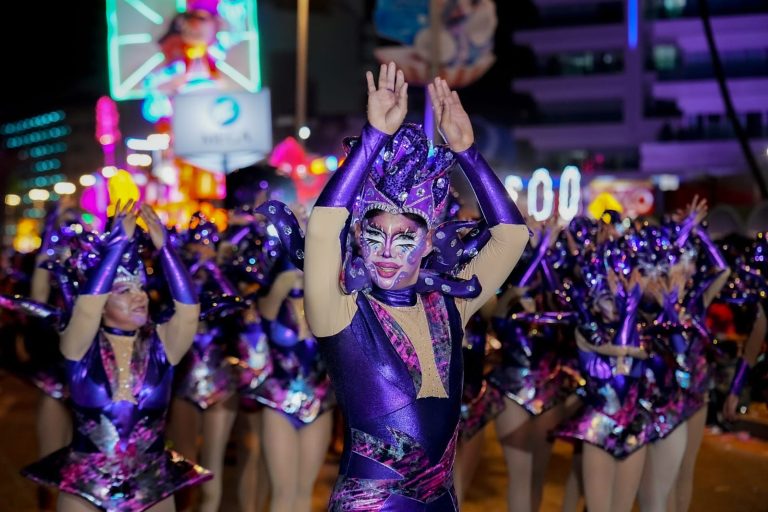 Conviértase en el corazón palpitante del Carnaval