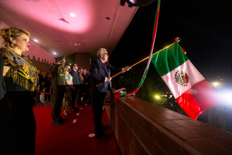 Da Rocha Grito en Palacio