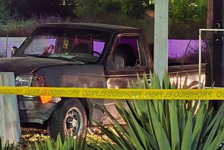 Ejecutan a 2 afuera de supermercado en Culiacán