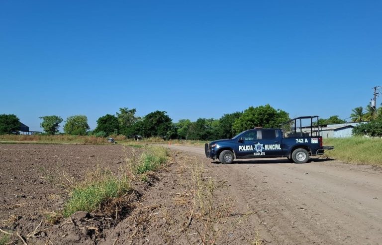 Lo hallan muerto entre parcelas en Villa Juárez, Navolato
