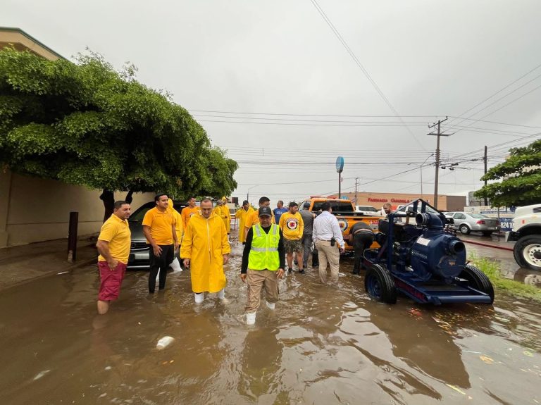 Desfogan Los Mochis por encharcamientos
