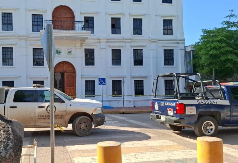 Deja 3 heridos disparos en Ayuntamiento de Navolato