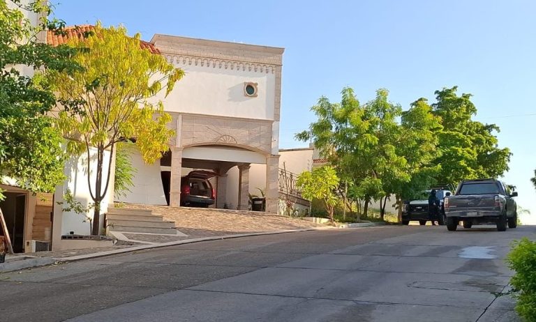 Incendian en Colinas 2 residencias y una camioneta