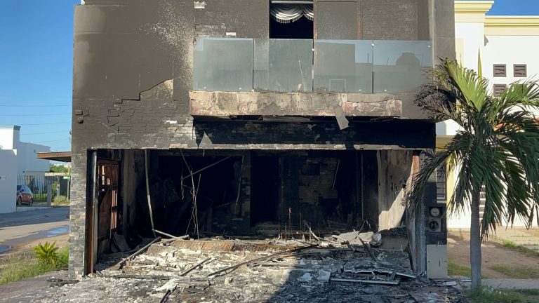 Incendian 2 residencias en Portalegre