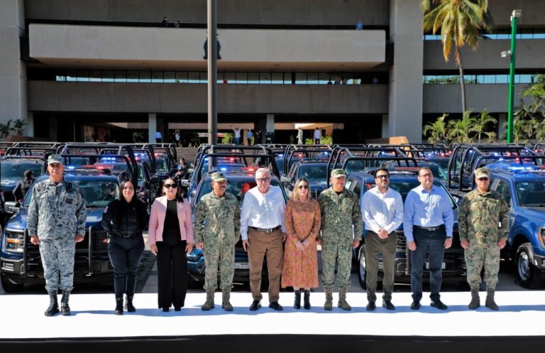 Estrenarán policías 80 nuevas patrullas en Sinaloa