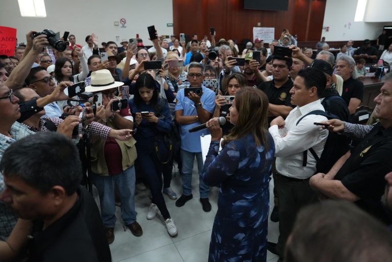 Pactan diputados acuerdo de apoyo a manifestantes de la UAS