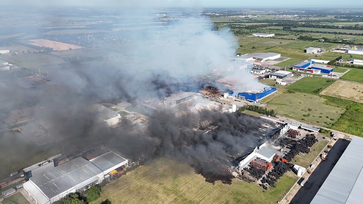 Suman más de 20 heridos tras explosión en Argentina