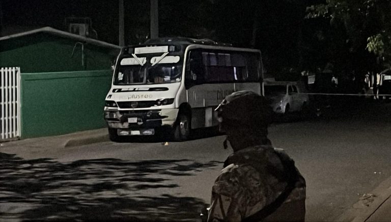 Disparan a chofer de la ruta Cucas-Centro