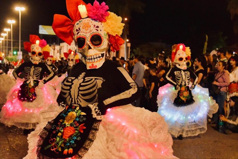 Salvador Alvarado se llenó de color y tradición