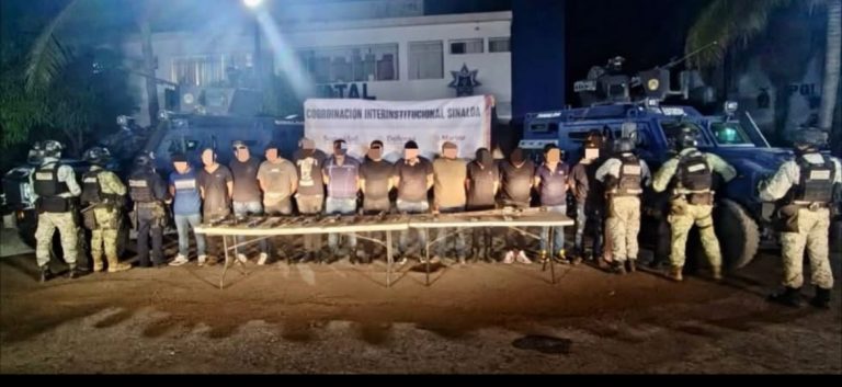 Detienen a 14 con armamento en Navolato