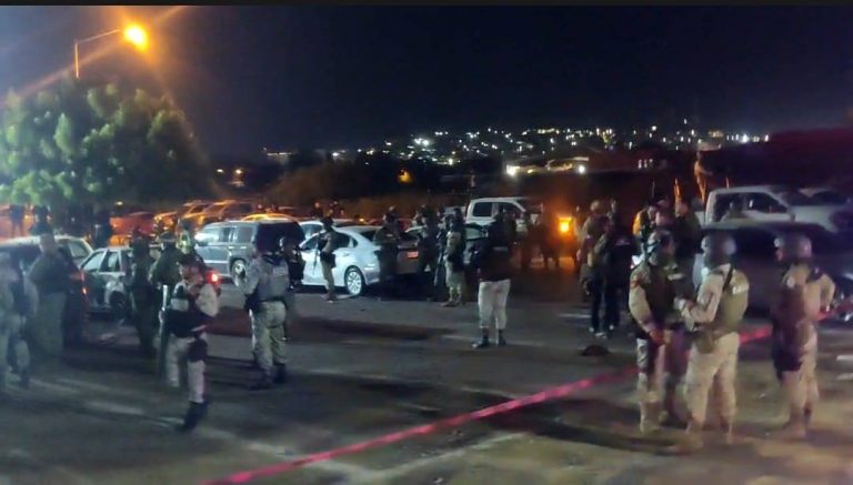 Estalla presunto explosivo en oficinas de la policía en Mazatlán