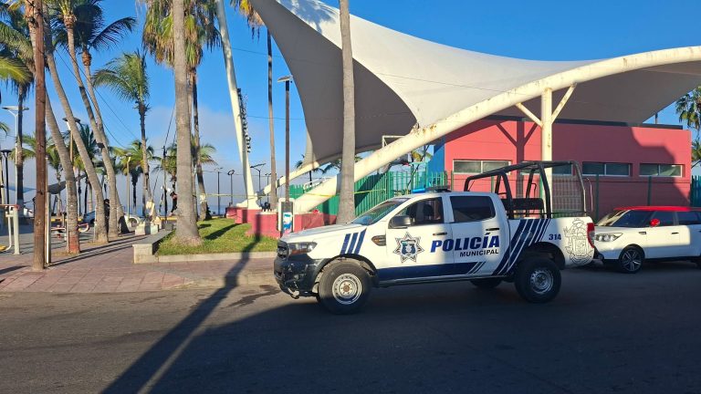Reportan cadáver en parque del malecón de Mazatlán