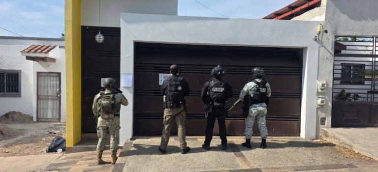 Incautan armas tras cateo en fraccionamiento Los Ángeles