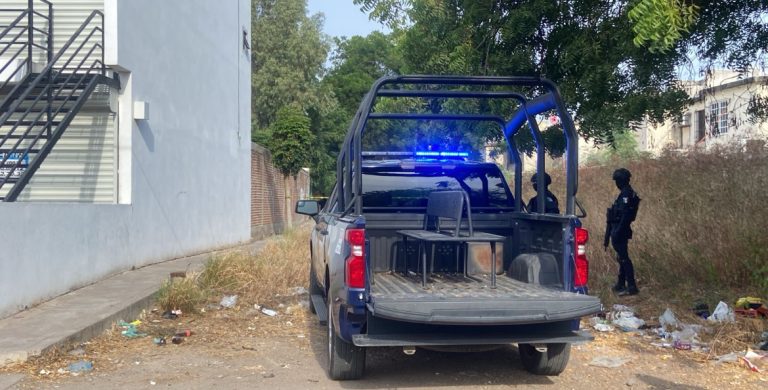 Estaba ejecutado a balazos sobre un camino de terracería