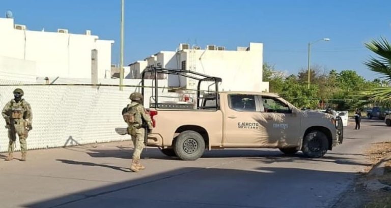 Estaba desaparecido; lo encuentran muerto en un auto