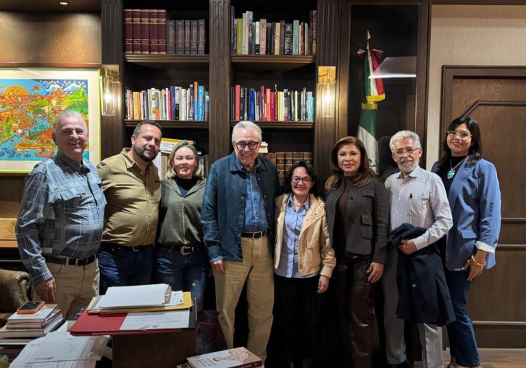 Anuncia Rocha la apertura de la Universidad Rosario Castellanos