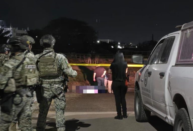 Lo encuentran ejecutado cerca de Protección Civil Estatal