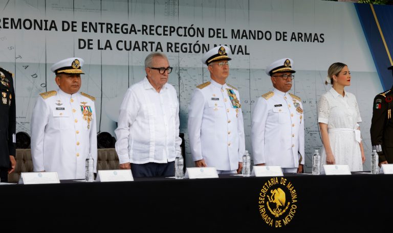 Cambia de comandante la Cuarta Región Naval