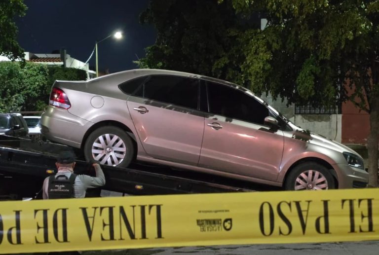 Localizan vehículo de policía desaparecido