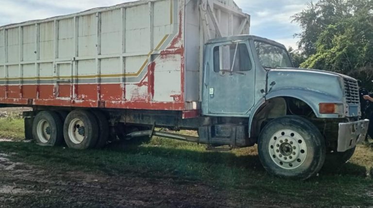 Recuperan en Navolato un troque robado