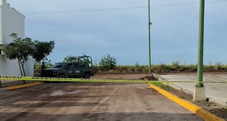 Encuentran cadáver envuelto en una cobija en Granada