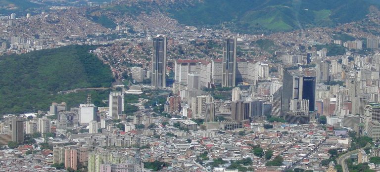 Pide vicepresidenta de Venezuela a EU prueba de vida de Maduro