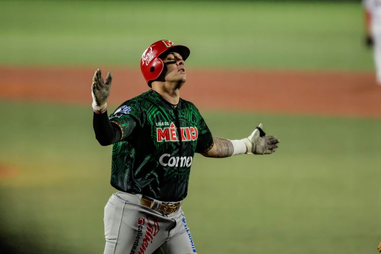 Charros combinan poder y paciencia para vencer a Federales