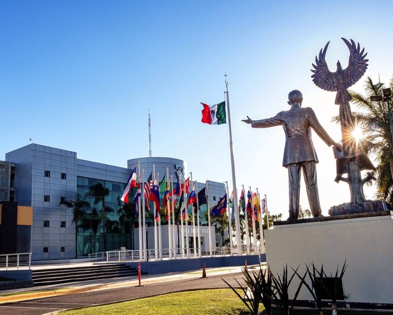 Pide la UAS caer en fraudes o venta de fichas