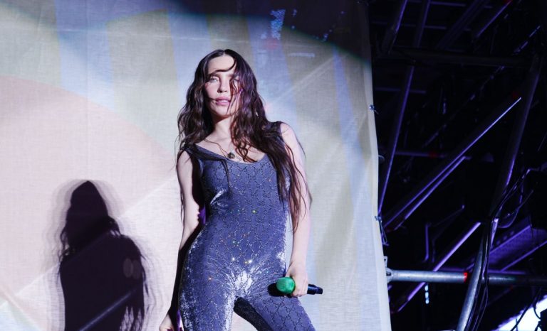 Cierra Belinda con euforia coronación infantil del Carnaval Mazatlán