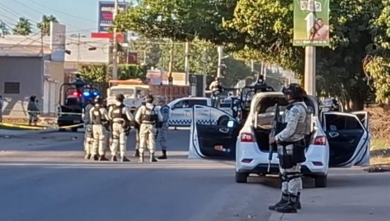 Circulaba por Los Alamitos; lo ejecutan en la Obregón