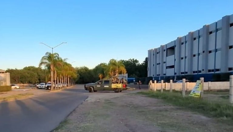 Sofocan incendio en colegio de Portalegre