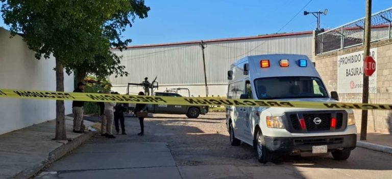 Lo hallan muerto a balazos en Lomas del Boulevard