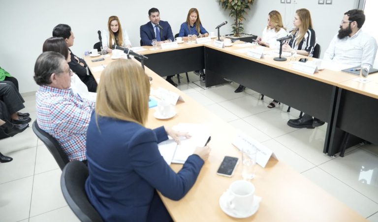 Abren diálogo diputados y sistema anticorrupción