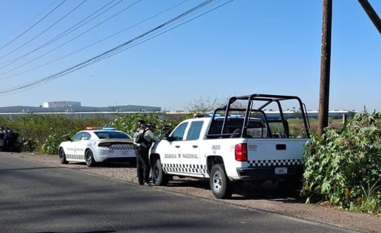 Hallan cadáver a un costado de la carretera Culiacán–Eldorado